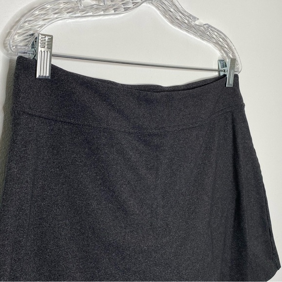 Athleta Charcoal Grey Skort - Picture 3 of 12